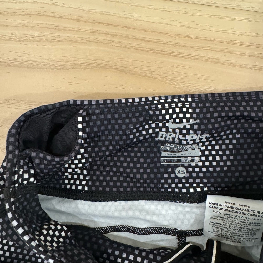 Nike leggings - Picture 7 of 11